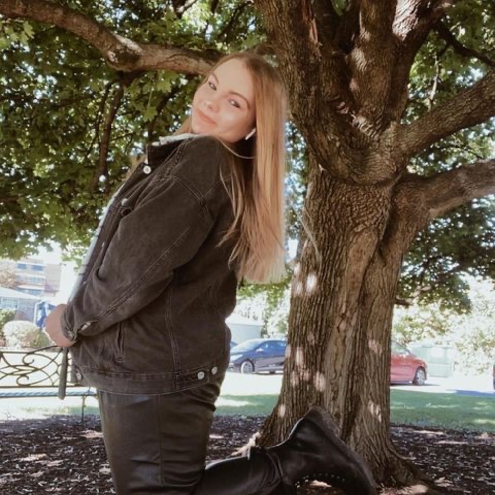 Meet your Posher, Tori